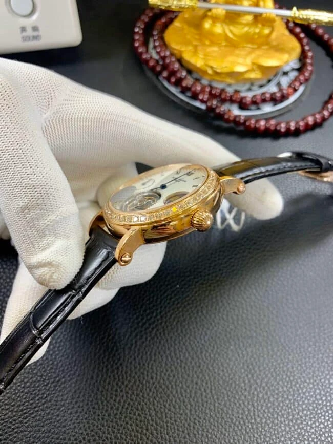 百达翡丽陀飞轮18K玫瑰金复刻表 南非真钻细节图