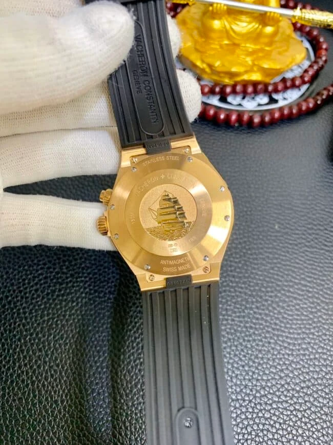 真金復刻江詩丹頓金表縱橫四海系列47450腕表後蓋圖