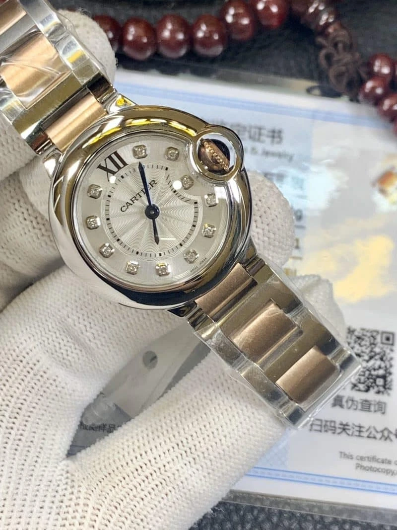 卡地亞藍氣球女表28mm 鑲南非真鑽正面圖
