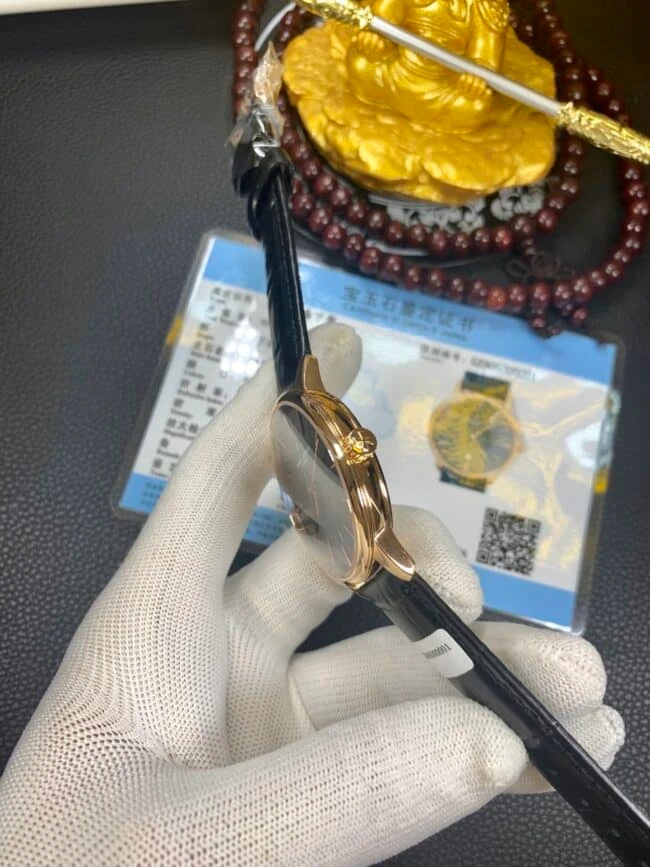 真金復刻江詩丹頓18k玫瑰金表傳承系列85180/000R-9166腕錶側面圖